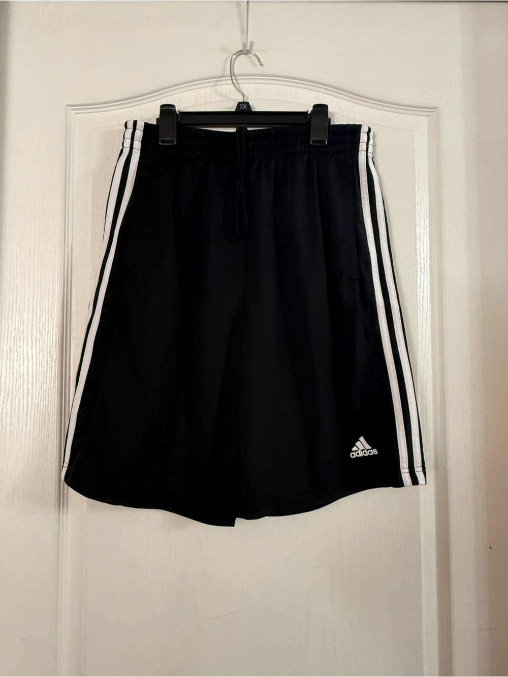 Adidas Men’s Black White Basketball Shorts Sz L. SP-169
